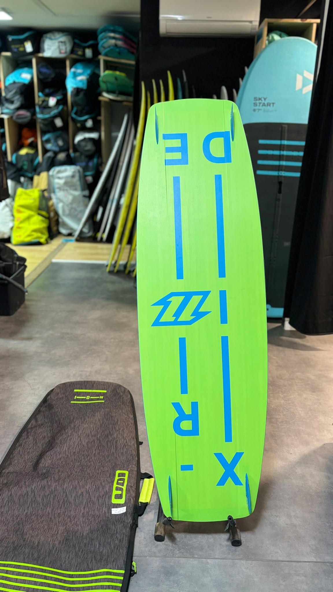 twintip Xride North 138x41