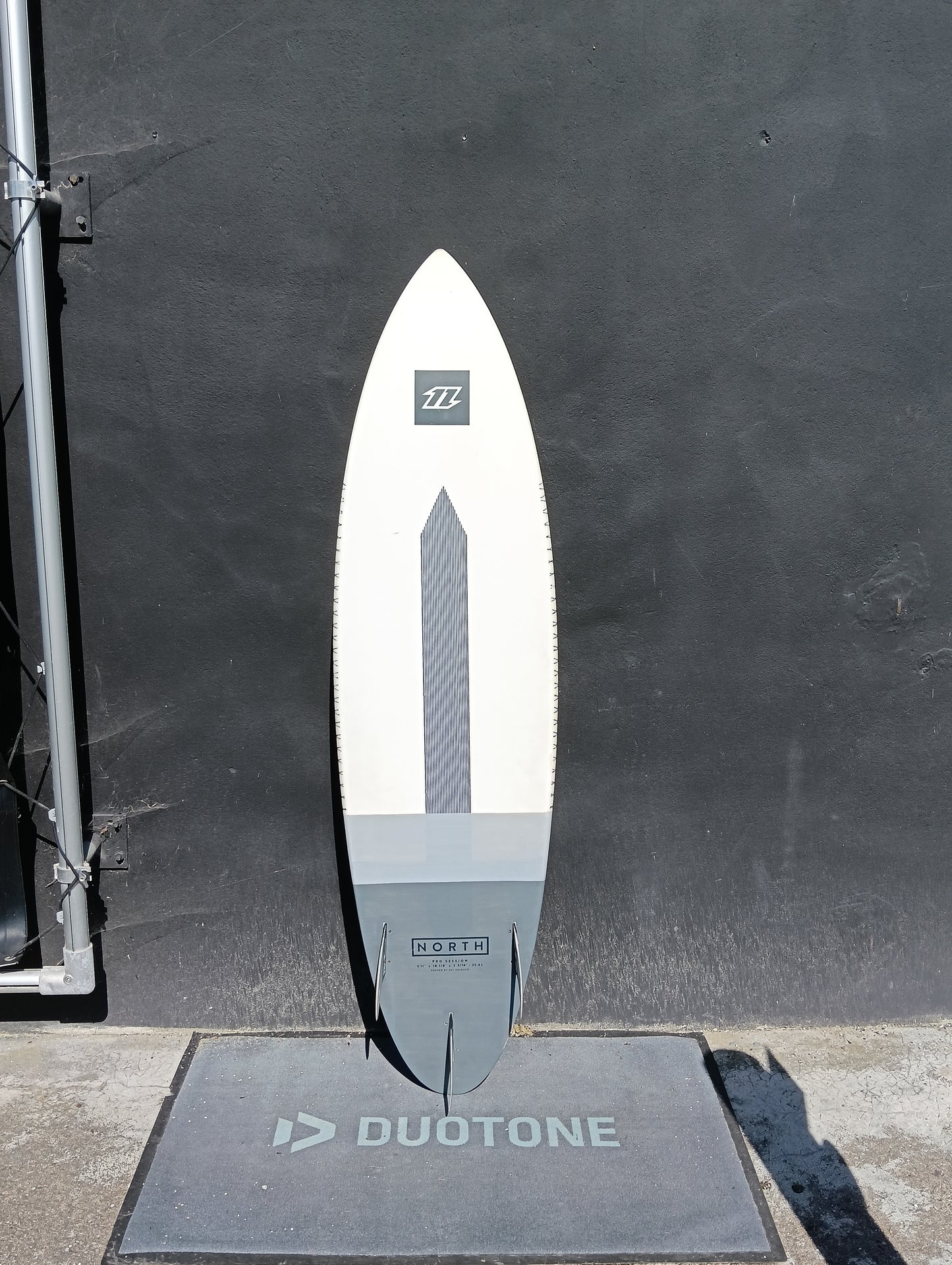 North Pro Session 5'11' 25,6 L occasion