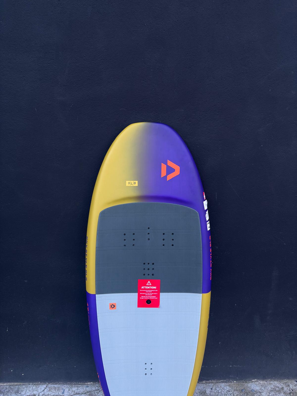 Duotone Sky Style SLS 4'9' 2024 occasion (-50%)