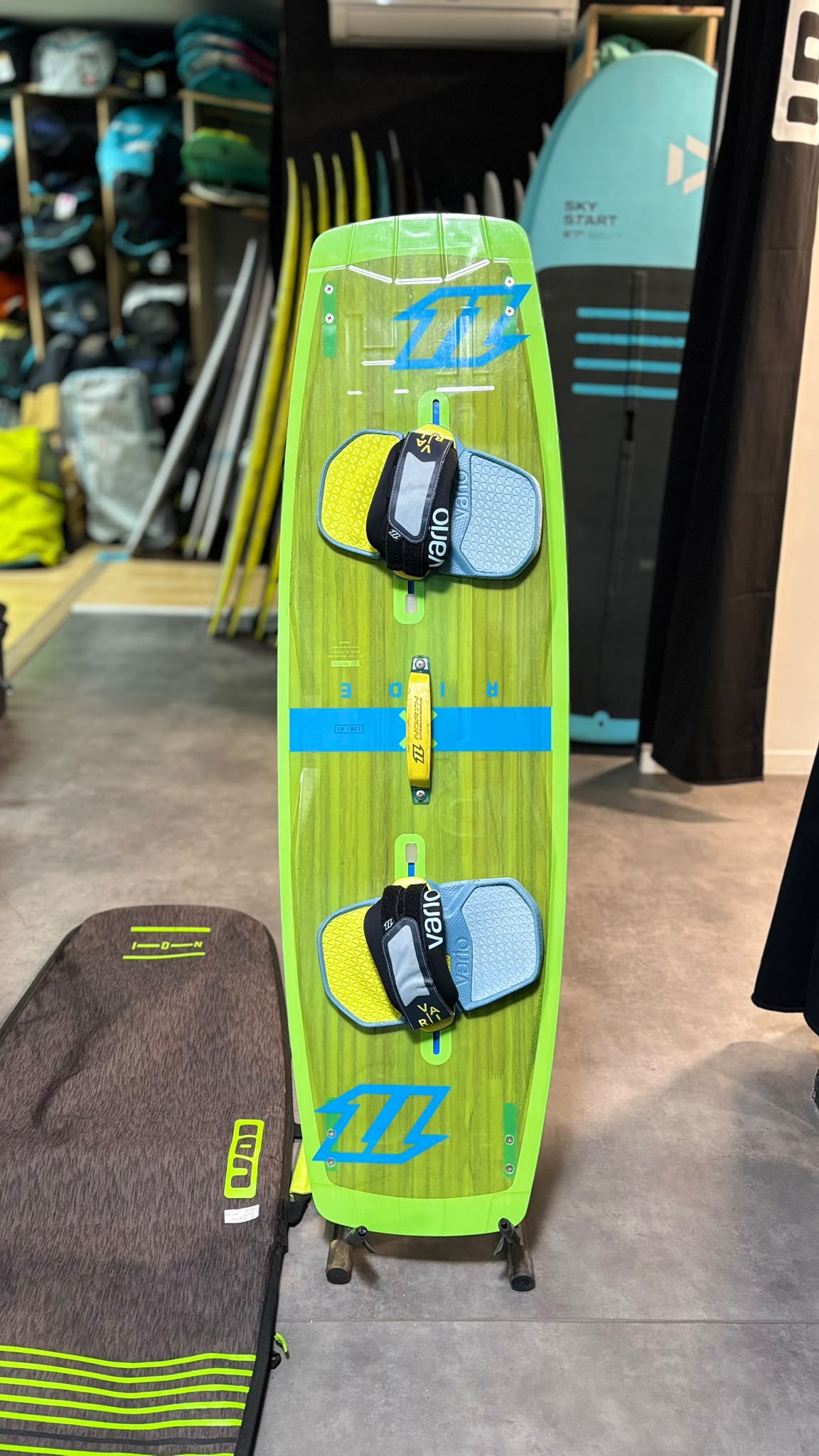 twintip Xride North 138x41